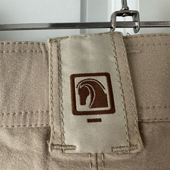 ROMFH Kids Equestrian Breeches (Size 18) - Picture 4 of 11